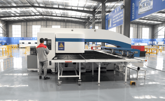 Fully CNC-Controlled Production Workshop