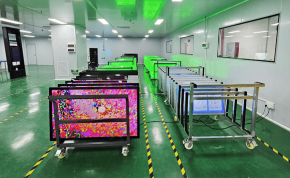 Customized bus stop digital signage Production